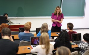 Kim Hellemans in her natural environment: at the front of a classroom.